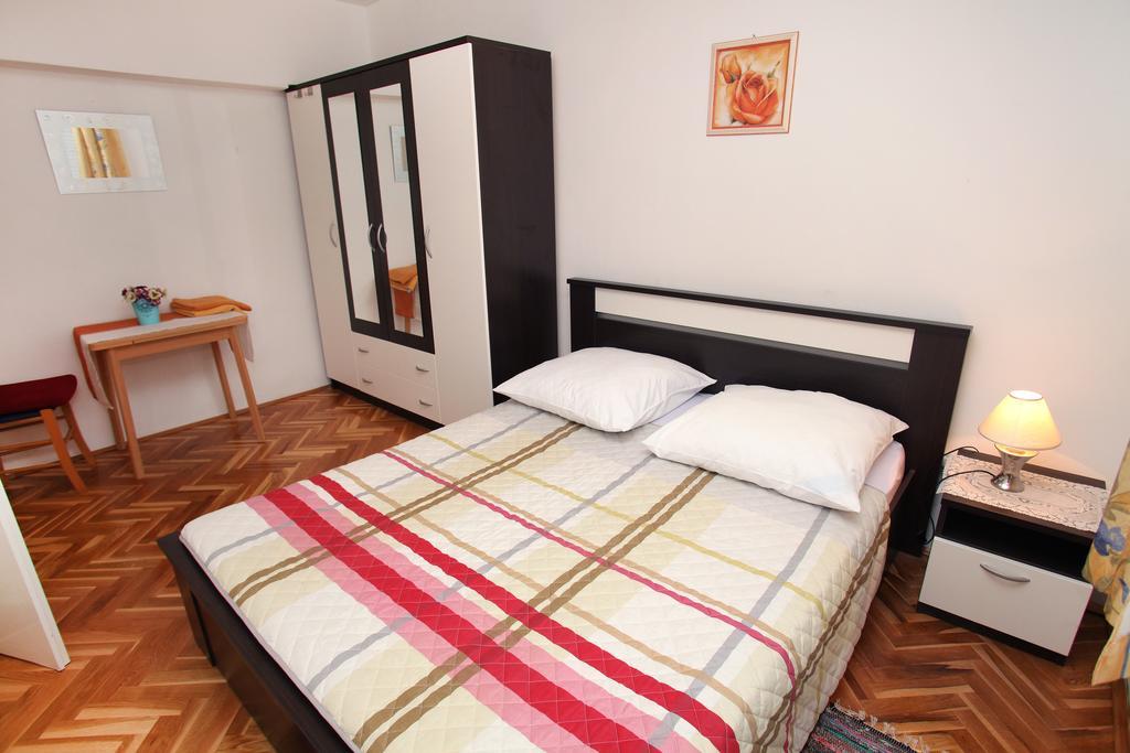 Apartments Jasmin โตรกีร์ ภายนอก รูปภาพ