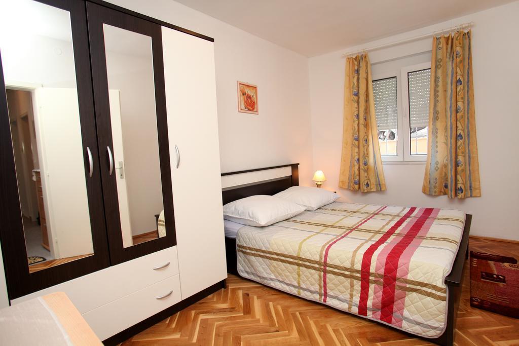 Apartments Jasmin โตรกีร์ ภายนอก รูปภาพ